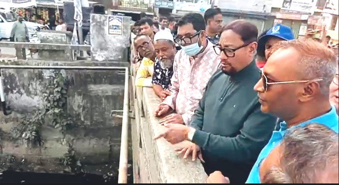 অর্থনৈতিক উন্নয়নে বাকলিয়ার যোগাযোগ ব্যবস্থা ঢেলে সাজাচ্ছি: মেয়র ডা. শাহাদাত
