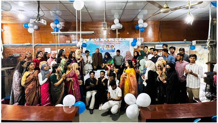 সাউদার্ন  ইউনিভার্সিটিতে ফার্মেসি বিভাগে নবীন বরণ