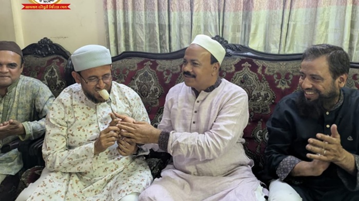 প্রতিদ্বন্দ্বী জামায়াত প্রার্থীর সাথে আসলাম চৌধুরীর সৌজন্য সাক্ষাৎ