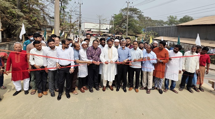 বাণিজ্যিক রাজধানীর সুবিধা সৃষ্টিতে চট্টগ্রামের যোগাযোগ ব্যবস্থাকে ঢেলে সাজানো হচ্ছে: মেয়র ডা. শাহাদাত