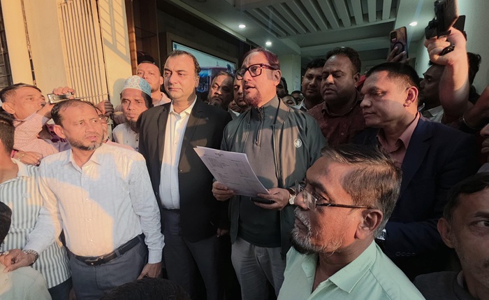 চসিকের অস্থায়ী কর্মচারীদের চাকরি পর্যায়ক্রমে স্থায়ী করার ঘোষণা চসিক মেয়রের