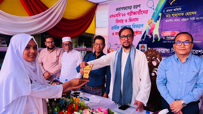 স্মার্ট, পরিচ্ছন্ন ও শিক্ষাবান্ধব চট্টগ্রাম গড়তে কাজ করছি: মেয়র ডা. শাহাদাত হোসেন