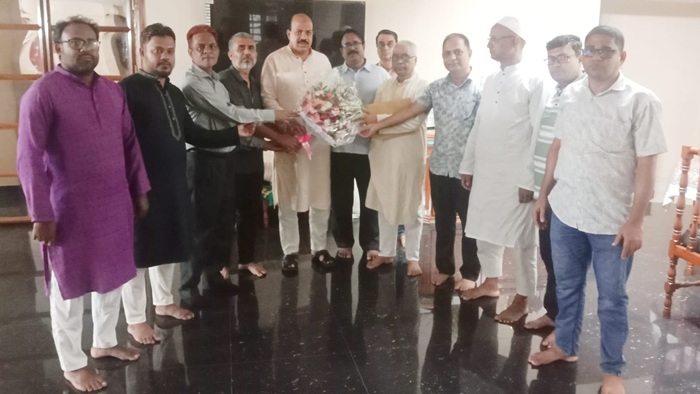 আসলাম চৌধুরী এমপির সাথে এসজেএফ নেতৃবৃন্দের সৌজন্য সাক্ষাৎ